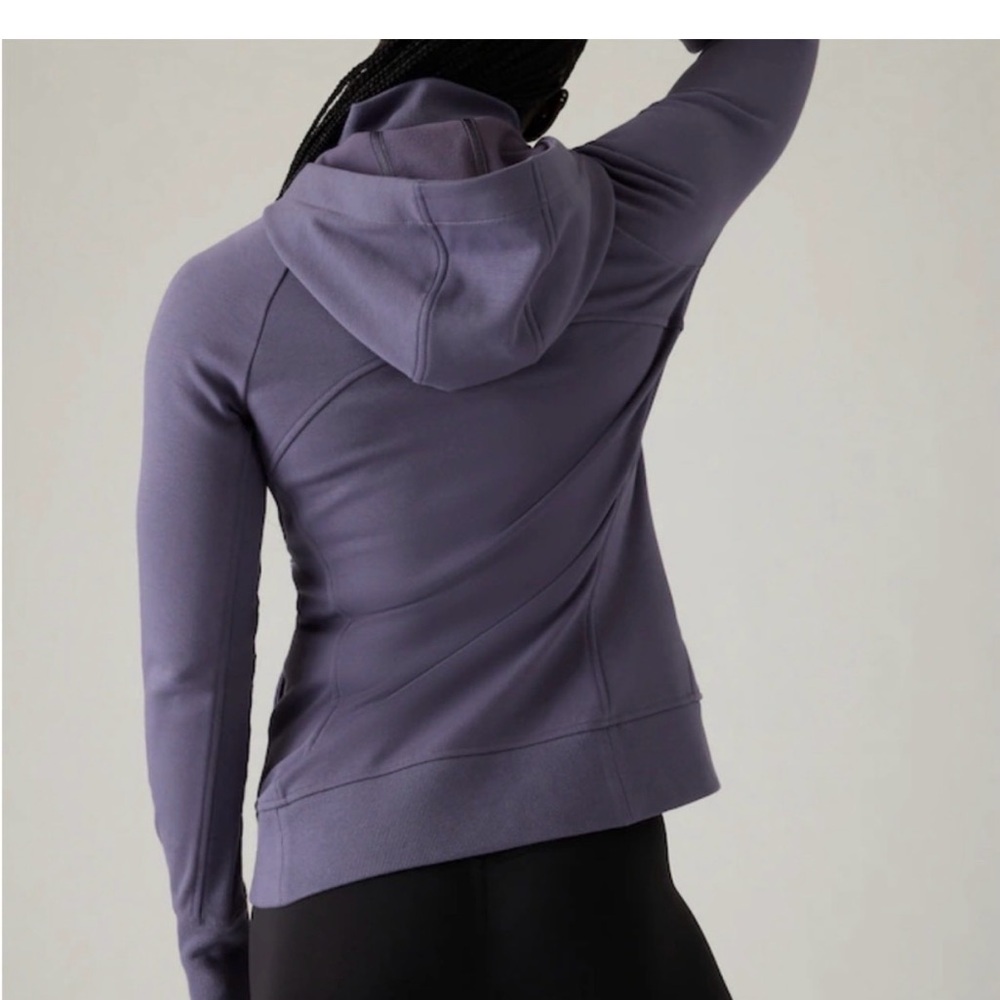 Athleta Women's Triumph Hoodie - Picture 4 of 7